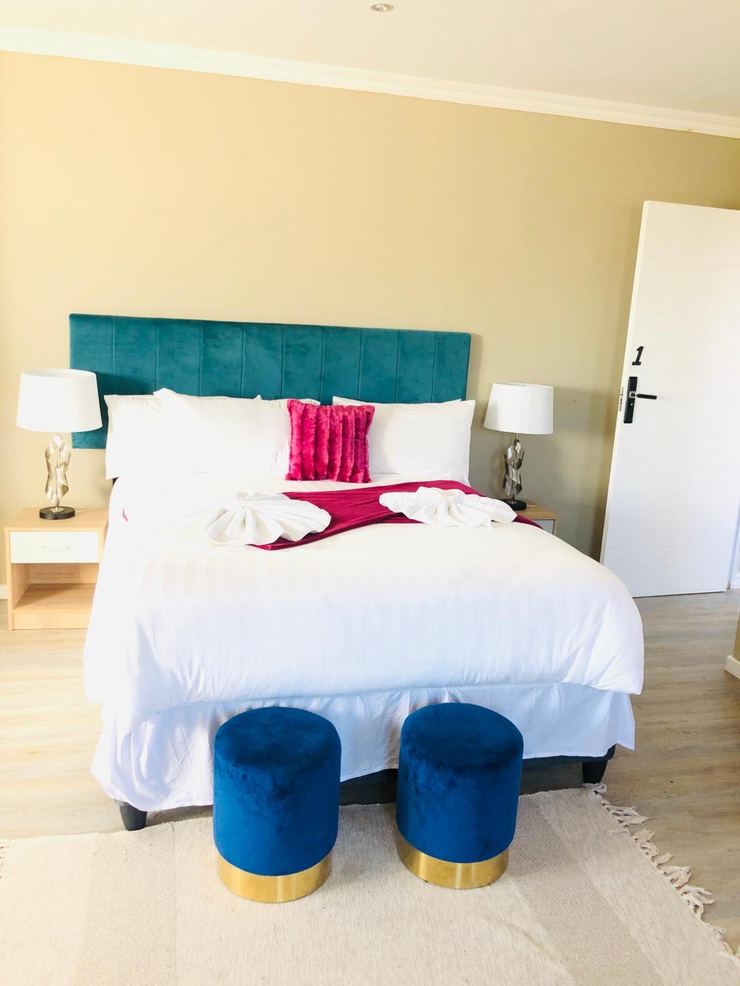 Gabz Airport Inn Gaborone Eksteriør billede