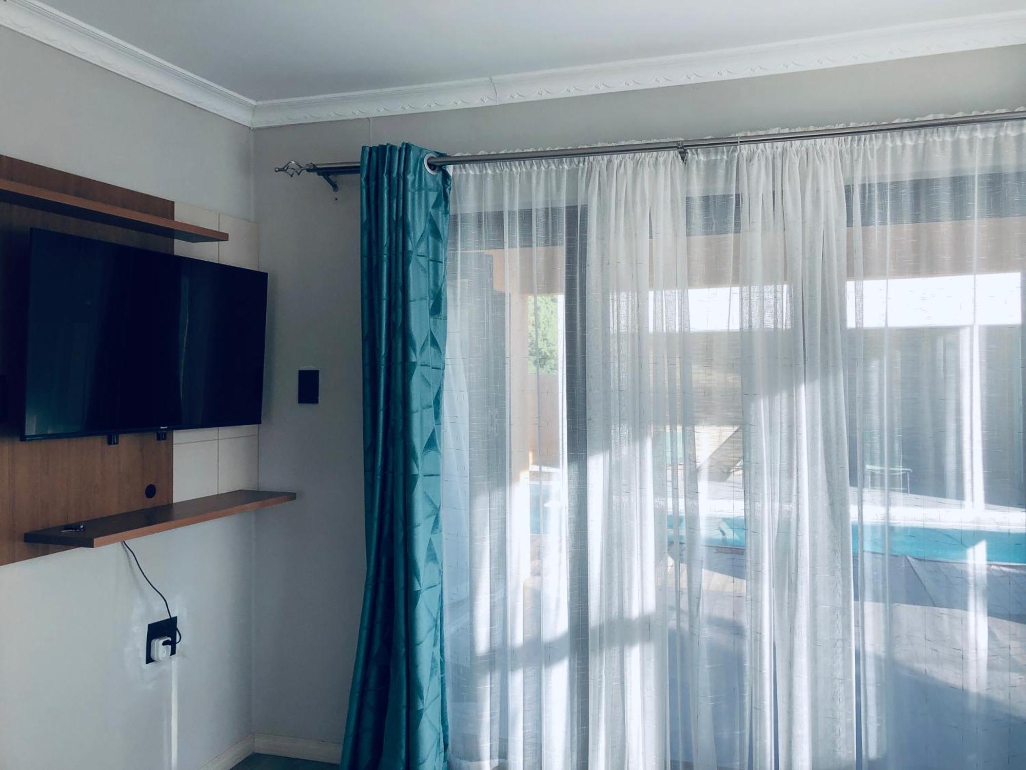 Gabz Airport Inn Gaborone Eksteriør billede
